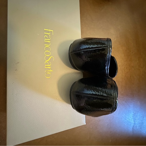 Franco Sarto Black Women's Loafers - Picture 3 of 8